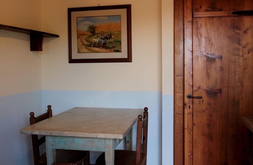 San Venanzo Apartment | Collelungo Green Vacation Shared Pool, San Venanzo, Italy