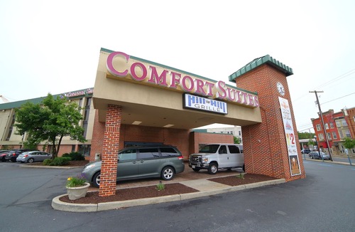 Bethlehem Hotel | Comfort Suites Bethlehem Near Lehigh University and LVI Airport
