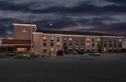 Edinboro Hotel | Comfort Suites Edinboro
