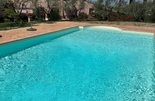 Bollano Apartment | Comfortable Flat in Asciano, air conditioning, garden with gazebo, pool, G