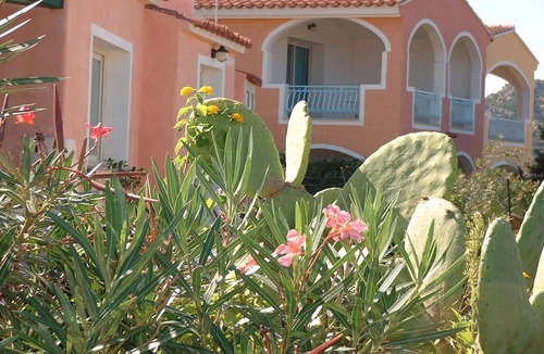 Tiriddo Apartment | Comfortable studio with sea view and balcony or terrace