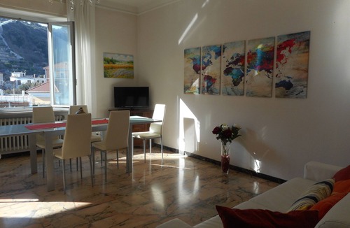 Finalborgo Apartment | Comfortable Three-room apartment for 4+1 people suitable for Families and Bikers IT009029C2Y6YFKMBG