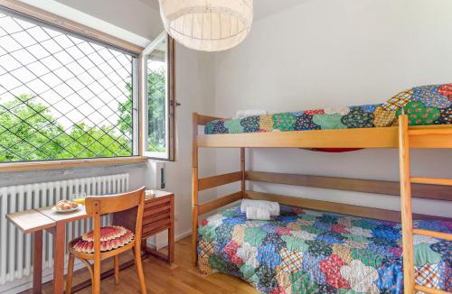 Cernobbio Apartment | Como Lake Cosy Flat with Garden and Parking
