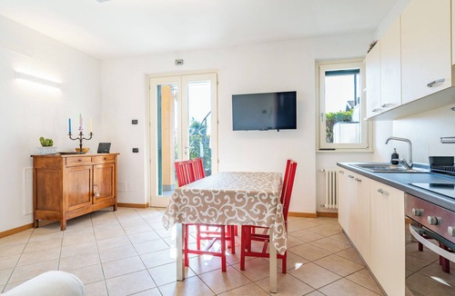 Consiglio di Rumo Apartment | Como Lake Nest - One Bedroom Apartment, Sleeps 4