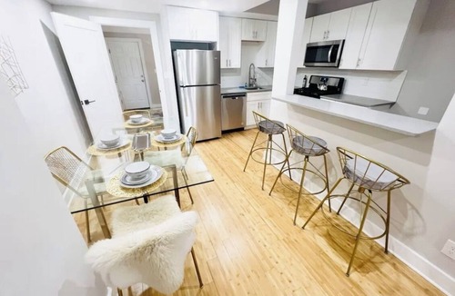 Kingman Park House | Contemporary 4BDR House @ Popular H St Corridor