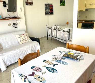 Ponza House | Conti Holiday Homes