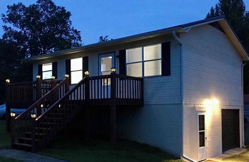 Cleveland House | Conveniently located home, close to businesses, shopping and Ocoee recreation.