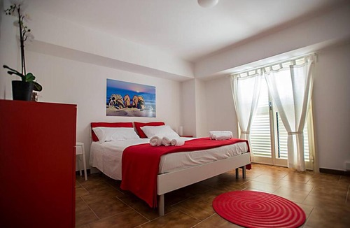Addaura Apartment | Corallo Addaura apartment, Mondello