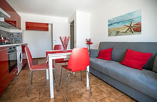 Addaura Apartment | Corallo Addaura apartment, Mondello