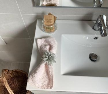Borgomanero House | Corte 22 B&b e Appartamenti