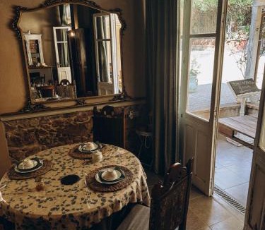 Uta Bed & Breakfast | Corte Boero Bed&Breakfast