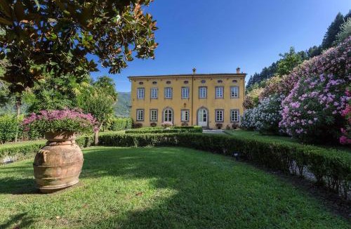 Badia Cantignano Villa | Coselli's luxury Villas