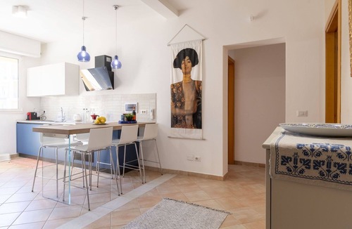 Isolotto Apartment | Cosy apartment for 7 guests with A/C, WIFI, TV, balcony and panoramic view