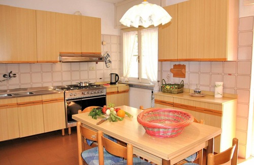 Sperlonga Apartment | Cosy apartment for 7 people with WIFI, A/C, TV, balcony and pets allowed