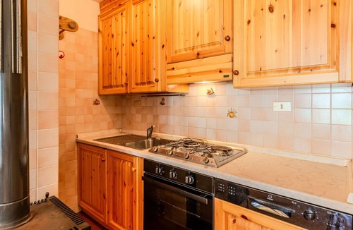 Pinzolo Apartment | Cosy apartment for 8 people with TV and panoramic view