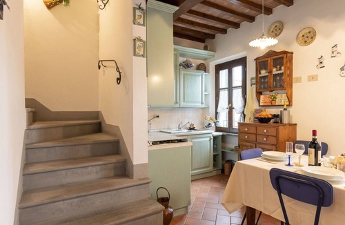 Cascine-La Croce Apartment | Cosy apartment with WIFI, A/C, TV, balcony, pets allowed and panoramic view, close to Pisa