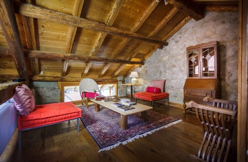 La Valle Agordina House | Cosy Holiday Home "La Pita" with Mountain View, Balcony, Fireplace and Wi-Fi