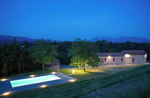 Masero House | Cottege Podere di Emore - on the Francigena with swimming pool and Wi Fi
