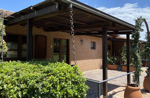 Paciano Apartment | Country House: Two Rooms Apt. with pool and SPA