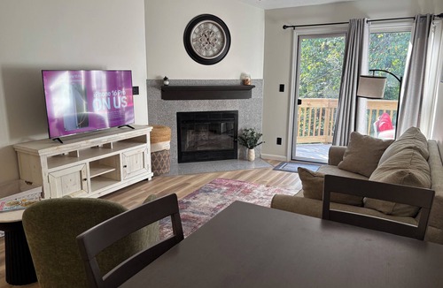 Avoca Condo | Cozy 1BR Condo @ Eagle Pointe-Close to IU