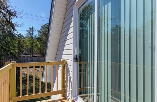 State Park House | Cozy and Quiet- Private Upstairs Duplex