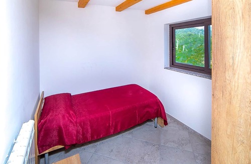 Policastro Bussentino Apartment | Cozy apartment on Campania's beautiful west coast.