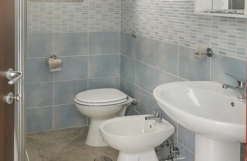 Policastro Bussentino Apartment | Cozy apartment on Campania's beautiful west coast.