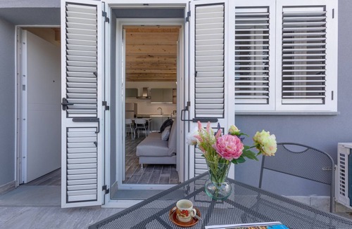 Province of Bologna Apartment | Cozy apartment equipped with all comforts to accommodate up to 3 people, including an outdoor patio where you can enjoy pleasant moments of relaxation. The accommodation is located in the Borgo Panigale district, a very quiet residential area, a few step