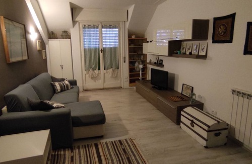 Sori Apartment | Cozy apartment in Sori: beach 50m away with elevator (010060-LT-0103)