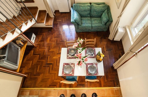 Salario Apartment | Cozy Charming Quiet Studio a few meters from Villa Borghese - a/C, Wifi, TV SaT