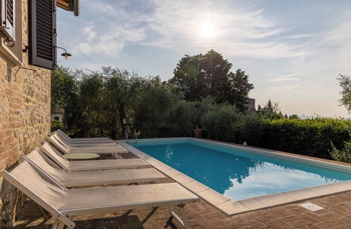 Radicondoli Villa | Cozy detached villa with private, scenic pool and garden