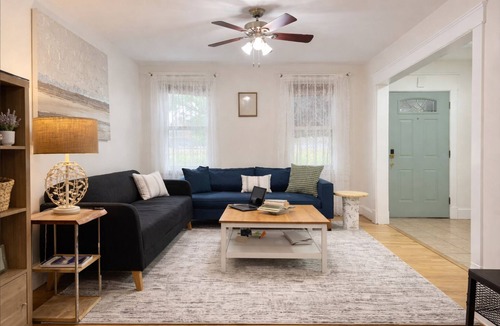 Trinidad House | Cozy Duplex Appartment Walk to Union Market