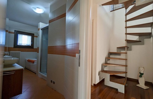 Caldiero Apartment | Cozy Family Retreat/5 pl/1h drive from Venice