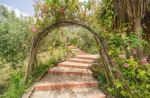 San Giuseppe Jato House | Cozy home in San Giuseppe Jato with swimming pool