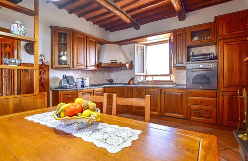 Pieve a Elici House | Cozy home in Massarosa with kitchen