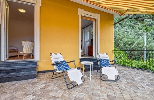 Teriasca House | Cozy home in Sori with house sea view