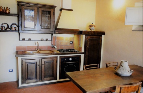 Castelnuovo di Garfagnana Villa | Cozy mountain home amidst the breathtaking views of the Apuan Alps
