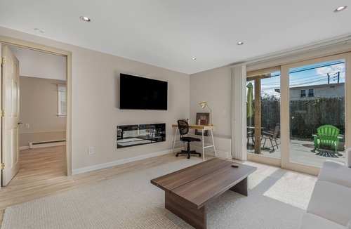 Valley Stream Apartment | Cozy & Quiet 1-bedroom apartment in Valley Stream