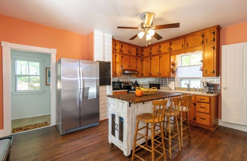 Westminster House | Cozy Victorian in the Heart of Downtown Westminster.