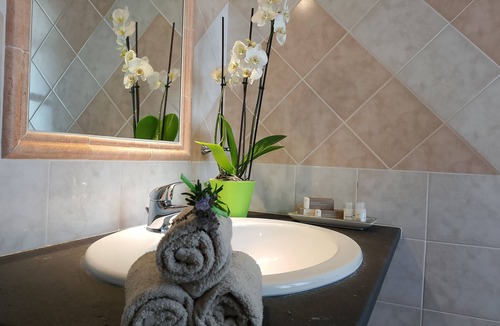 Oristano Bed & Breakfast | CuccuruAio' B&B