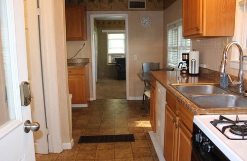 Wabash House | Cute Cottage in Wabash