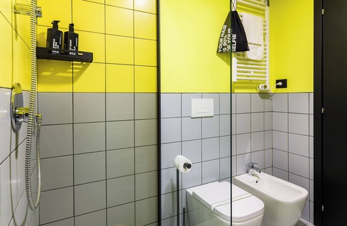 San Giovanni-Chiadino-Rozzol Hotel | CX Trieste Giulia