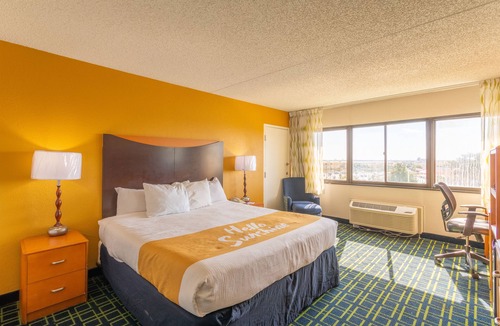 Absecon Hotel | Days Inn by Wyndham Absecon Atlantic City Area