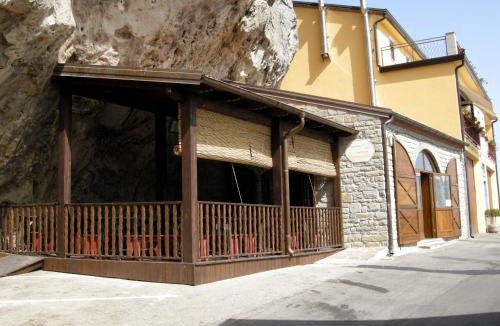 Pietrapertosa Bed & Breakfast | Delfino