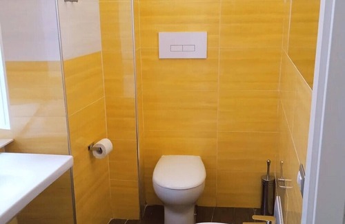 Historical Downtown Salerno Apartment | Deluxe apartment 2 historic center of Salerno near boarding and parking