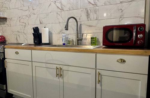 McKittrick Apartment | Depot Suite - Ground-Floor Historic Loft on Katy Trail, 4 Mins to Hermann Wineries