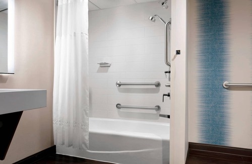 Downtown Des Moines Hotel | Des Moines Marriott Downtown