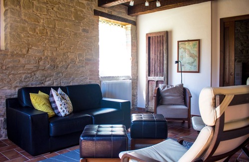 Amandola House | Designer Country Villa "Casa Lera" with Pool and Vineyard