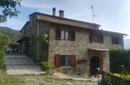 Dicomano Other | Detached stone view cottage with swimming pool and fenced garden.