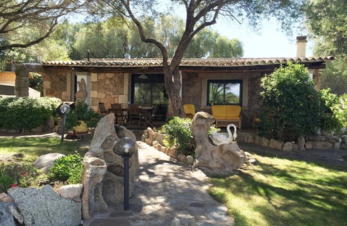 Arzachena Villa | Detached villa in local stone with private pool.